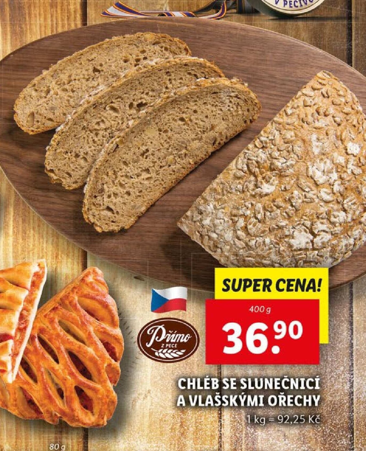 Chléb se slunečnicí a vlašskými ořechy