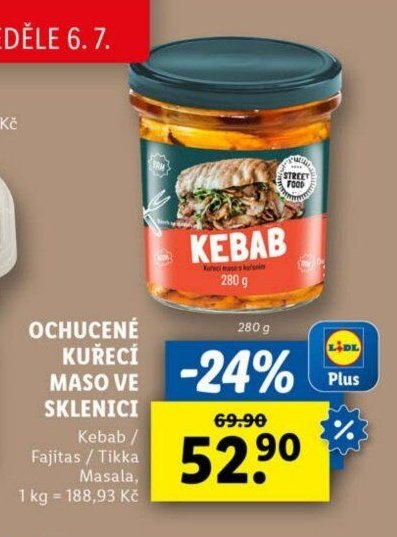 Ochucené kuřecí maso ve sklenici