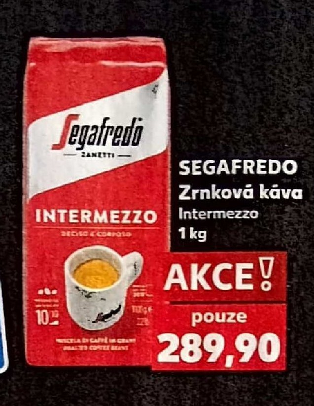 SEGAFREDO Zrnková káva Intermezzo