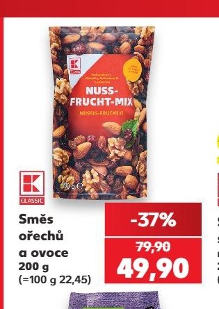 Směs ořechů a ovoce